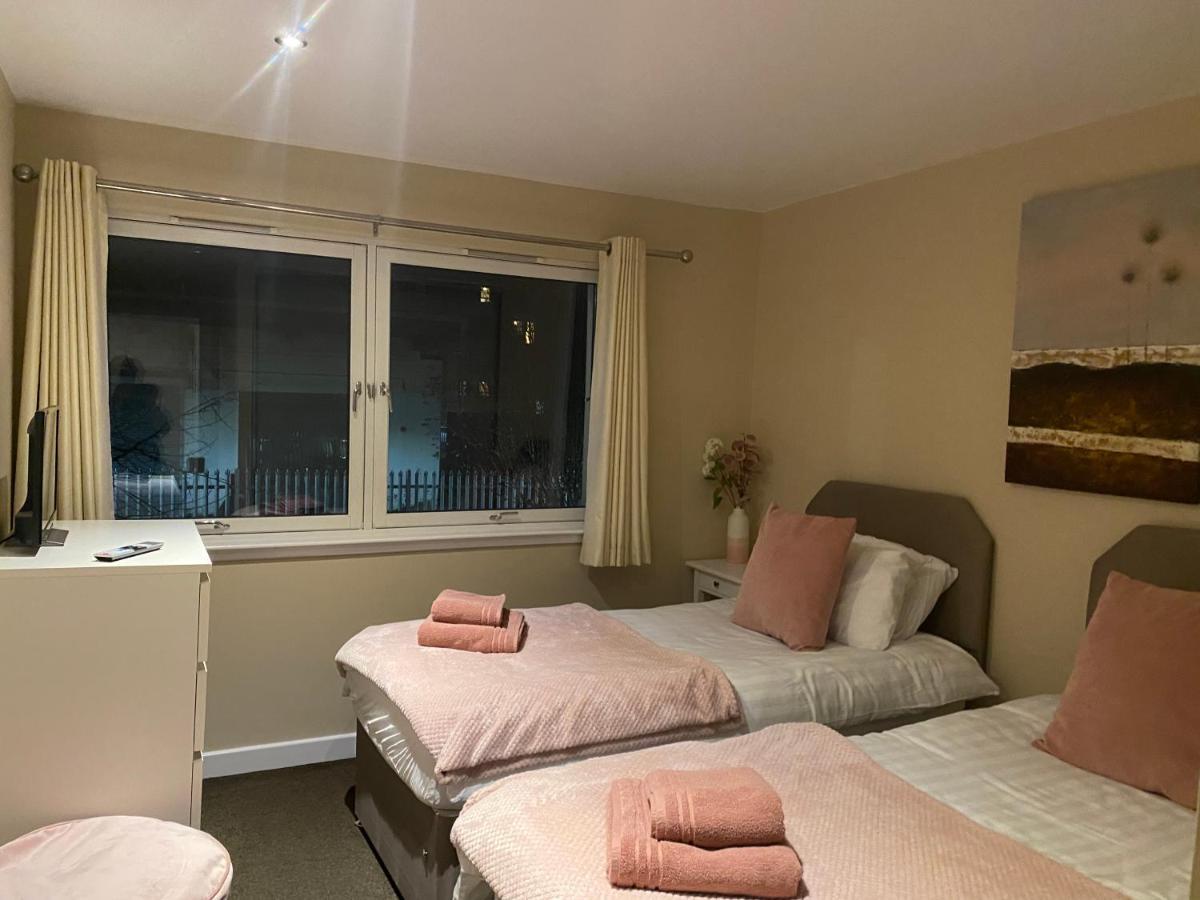 City Centre 2 Bedroom Apartment, Secure Parking. Glasgow Luaran gambar