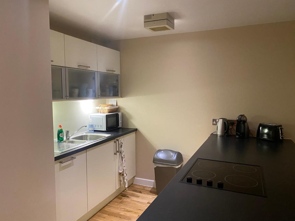 City Centre 2 Bedroom Apartment, Secure Parking. Glasgow Luaran gambar
